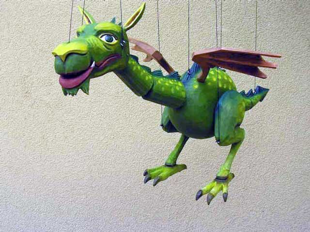 Marionette DRACHE Dinosaurier Gliederpuppe grün Holz Drachenmarionette Dino NEU