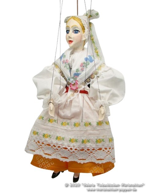 Marionette in Volkstracht Tabor